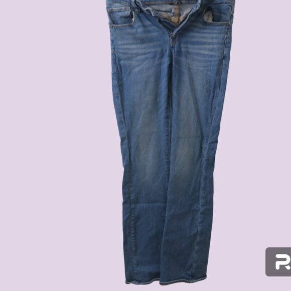 American Eagle Outfitters next level stretch skinny kick in blue size 6. - Picture 1 of 10